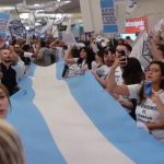 Trabajadores vuelven a paralizar aeropuertos en Argentina exigiendo aumento salarial Foto: Paro en Argentina /cortesía