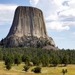 Escalador muere al caer en la temida “Torre del Diablo” en Estados Unidos Foto: Historia de escalada en la “Torre del Diablo”/Cortesía