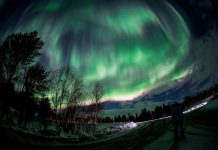 Hermoso espectáculo: auroras boreales brillan en el cielo de Rusia Foto: Auroras boreales brillan en los cielos de Rusia /Cortesía