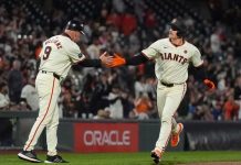 Chapman pacta acuerdo de 6 años para seguir con Gigantes matt, chapman, san francisco, giants,