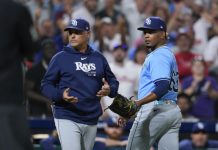 Edwin Uceta es suspendido 3 juegos por intentar golpear a Castellanos Edwin, Uceta, rays, tampa, bay,
