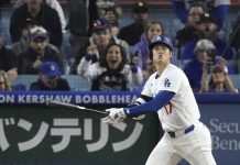 Con unos 10 años restantes de proezas, Ohtani es comparado ya con Ruth Ohtani ya es comparado con Babe Ruth