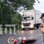 Atropelló, mató y huyó: Crónica de una tragedia vial en Chinandega Foto: Accidente mortal en Chinandega / TN8