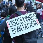 Reprimen a estudiantes en Argentina tras protesta contra el veto educativo Foto: Represión en Argentina /cortesía