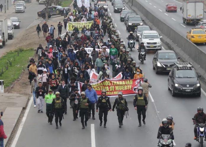 Foto: Paro nacional en Perú /cortesía Foto: Paro nacional en Perú /cortesía