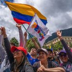 Colombia se moviliza en defensa de Petro ante amenaza de golpe de Estado Foto: Multitudinaria marcha en Colombia /cortesía