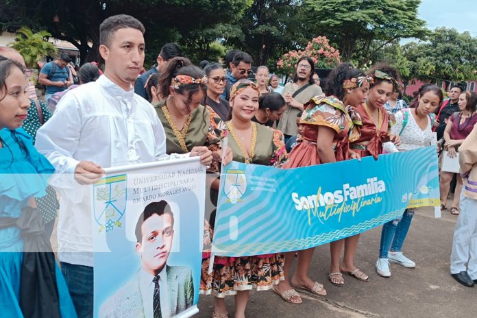 1 Foto: Granada celebra con majestuosidad los 100 años de natalicio de Carlos Martínez Rivas/TN8