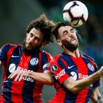 Estudio advierte que los cabezazos en el fútbol pueden desarrollar alzhéimer o párkinson Foto: Cabezazos en el fútbol esconden este peligro /Cortesía