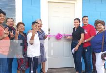 8 familias de Chinandega reciben las llaves de su nuevo hogar Foto: Familias de Chinandega reciben con alegría su casita /TN8
