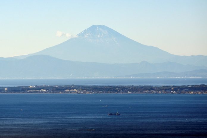 Foto: Japón enfrenta altas temperaturas que afectan la nevada del Monte Fuji Foto: Japón enfrenta altas temperaturas que afectan la nevada del Monte Fuji
