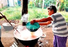 Diriá honra a los difuntos con la tradición del «Atol de Ánimas» Foto: “El Atol de Ánimas” en Diriá, departamento de Granada/TN8