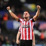 Futbolista George Baldock, es encontrado sin vida en la piscina de su casa Foto: Hallan muerto a un futbolista en la piscina de su casa /Cortesía