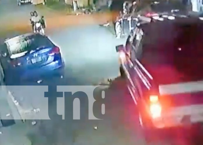 Foto: Atropella a sujeto en Santo Tomás, Chontales / TN8 Foto: Atropella a sujeto en Santo Tomás, Chontales / TN8