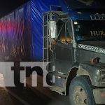 Llantas de camión pasan por encima de las piernas de un joven en Juigalpa, Chontales Foto: Llantas de camión pasan por encima del pie de un joven en Chontales / TN8