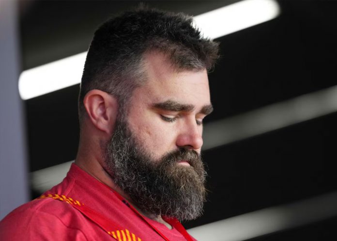 1 Foto: Jason Kelce responde a insulto sobre su hermano Travis y Taylor Swift/Cortesía