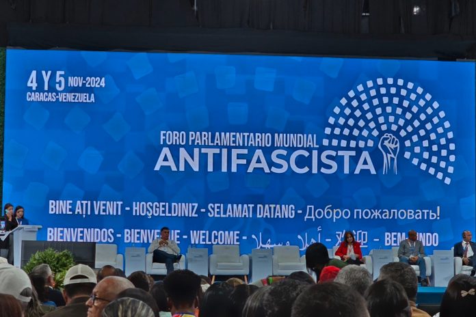 1 Foto: Nicaragua llega al Aeropuerto Internacional de Maiquetía para el Foro Parlamentario contra el Fascismo / Cortesía
