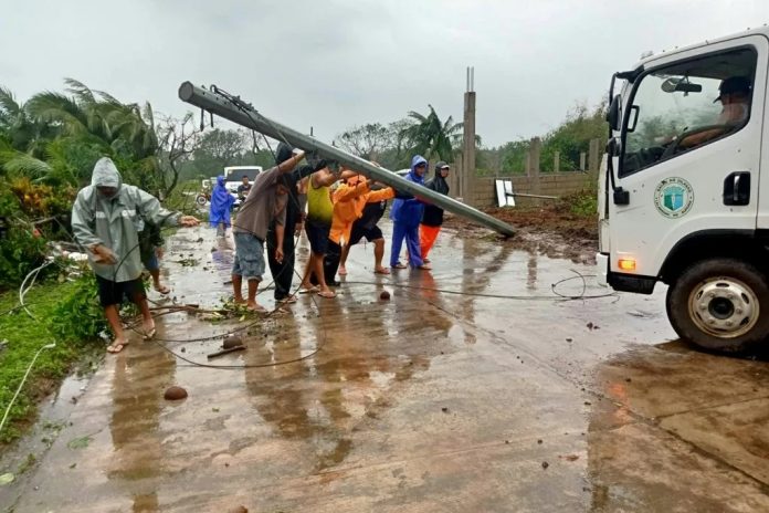 Foto: Filipinas emite alertas por la tormenta tropical Usagi la quinta en tres semanas Foto: Filipinas emite alertas por la tormenta tropical Usagi la quinta en tres semanas
