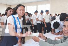 Bono de bachillerato en Estelí motiva a jóvenes a continuar su educación Foto: estudiantes fueron beneficiados con el bono de Bachillerato en Estelí/TN8