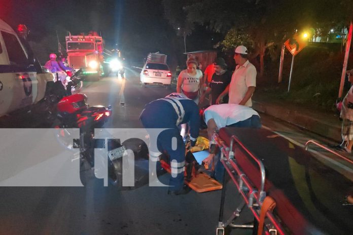 Foto: Accidente de tránsito deja a motociclista con severas lesiones en Juigalpa, Chontales/TN8 Foto: Accidente de tránsito deja a motociclista con severas lesiones en Juigalpa, Chontales/TN8