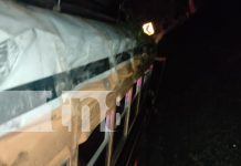 Bus se estrella contra poste en ruta Rivas-Cárdenas; 10 pasajeros heridos Foto: Bus se estrella contra poste en ruta Rivas-Cárdenas; 10 pasajeros heridos/TN8