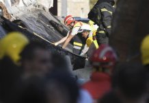 Derrumbe de techado en estación de tren deja al menos ocho muertos en Serbia Foto: Varios muertos por el derrumbe de una marquesina en Serbia /Cortesía