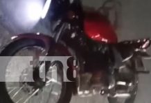 Dos motociclistas en estado crítico tras accidente en la Pista Suburbana de Managua Foto: Dos motociclistas en estado crítico tras un accidente en Managua. El exceso de velocidad y las carreras ilegales vuelven a cobrar factura/TN8