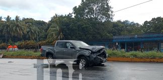 Foto: Accidente de tránsito en Masaya-Managua deja serios daños en vehículo/ TN8