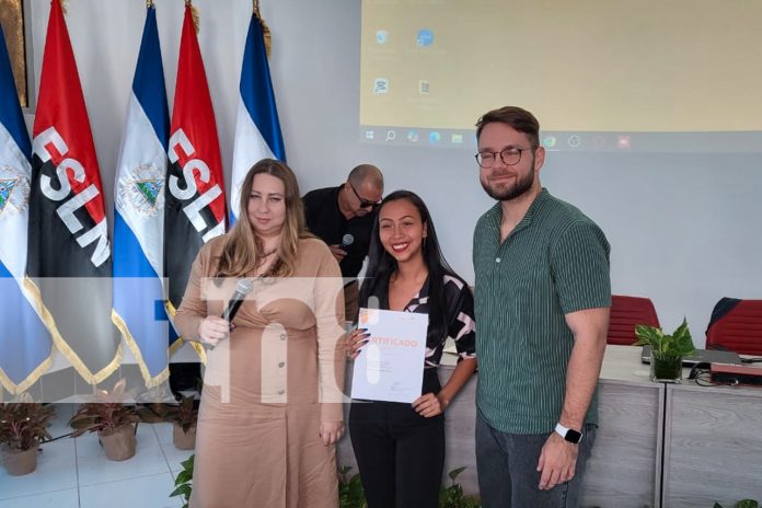 Fotos: la Agencia de Noticias Sputnik, brindó a los participantes la oportunidad de compartir/TN8 Fotos: la Agencia de Noticias Sputnik, brindó a los participantes la oportunidad de compartir/TN8