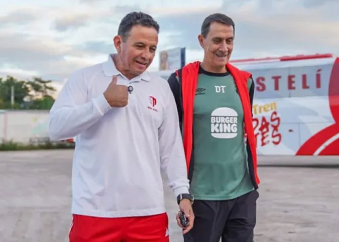 Foto: Otoniel Olivas, DT del Real Estelí Foto: Otoniel Olivas, DT del Real Estelí