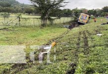 Chontales de luto: motociclista muere en brutal colisión con bus en Comalapa Foto: Mortal accidente de tránsito en Comalapa, Chontales / TN8