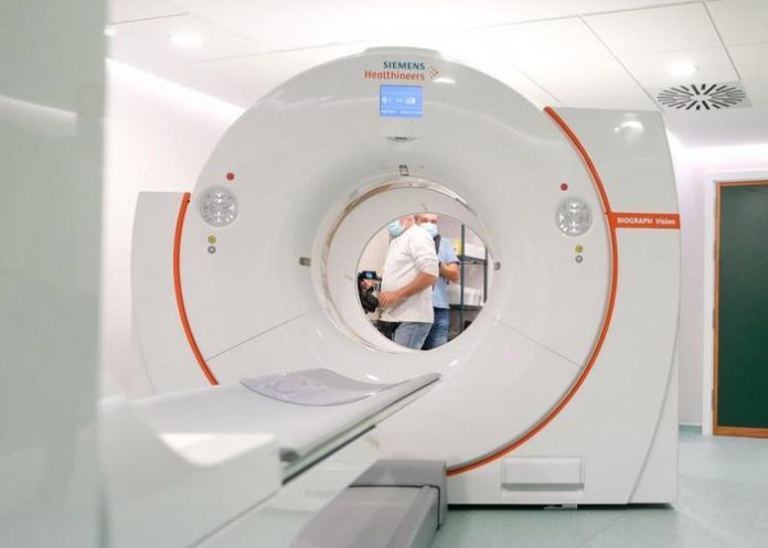 Foto: Ciclotrón para el tratamiento del cáncer Foto: Ciclotrón para el tratamiento del cáncer