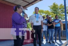 Granada entrega reconocimiento a triple medallista de los CODICADER 2024 Foto: Reconocimiento a joven de Granada por los Juegos CODICADER 2024 / TN8