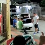 Terror en Colombia: 4 amigos son asesinados mientras bailaban en la calle (VIDEO) Foto: Terror en una calle de Colombia /cortesía
