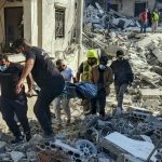 Cruel ataque israelí contra Gaza deja 14 muertos y decenas de heridos Foto: Al menos 14 muertos en dos bombardeos israelíes en Gaza /Cortesía