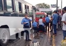 Desde el lunes echándole: Atropellan a sujeto que salió de un bar en Gancho de Camino, Managua Foto: Atropellan a sujeto que salió de un bar en la zona del Gancho de Camino, oriundo del Mercado Oriental, en Managua / TN8