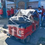 Impacto entre taxi y caponera deja un menor lesionado en las cercanías de los Mil Metros Foto: Fuerte impacto en cercanías de los Mil Metros /TN8