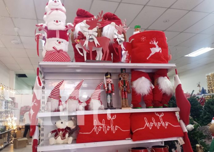 Foto: Variedad de artículos de Navidad en los mercados de Managua / TN8 Foto: Variedad de artículos de Navidad en los mercados de Managua / TN8