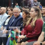 Sputnik en un enriquecedor encuentro con estudiantes universitarios Foto: Encuentro de Sputnik con estudiantes universitarios / TN8