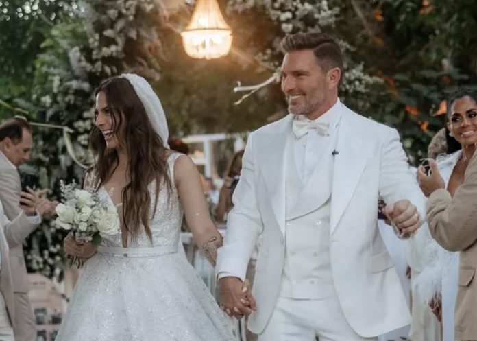 1 Foto: Julián Gil y Valeria Marín sellan su amor en una ceremonia mágica / Cortesía