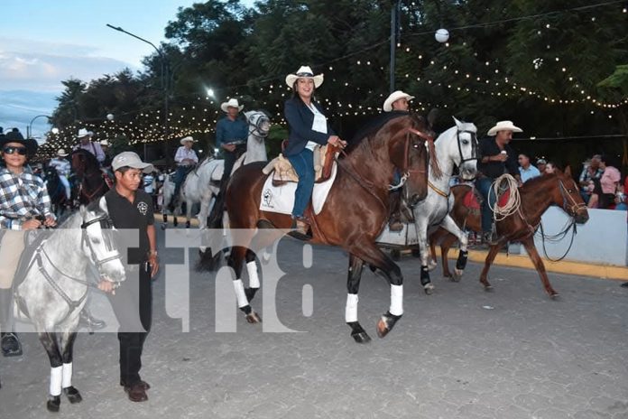Foto: Madriz cierra sus fiestas de aniversario de fundación con tremendo hípico nacional/TN8