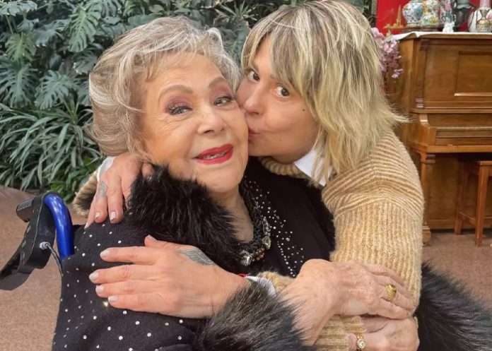 Foto: Alejandra Guzmán revela detalles /cortesía Foto: Alejandra Guzmán revela detalles /cortesía