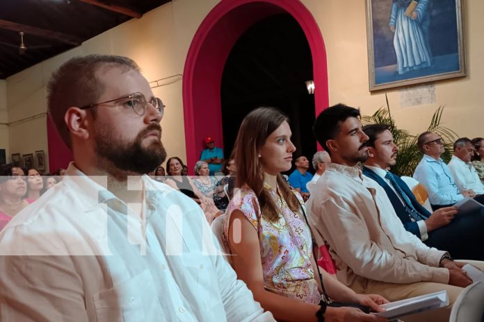 Foto: Exposiciones culturales, música y tradiciones marcan el segundo día de la semana de celebraciones por los 500 años de Granada/TN8 Foto: Exposiciones culturales, música y tradiciones marcan el segundo día de la semana de celebraciones por los 500 años de Granada/TN8