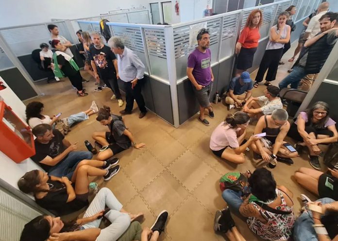 Foto: Despidos en Argentina /cortesía Foto: Despidos en Argentina /cortesía