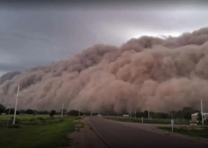 Foto: Tormenta de polvo en Argentina /cortesía Foto: Tormenta de polvo en Argentina /cortesía