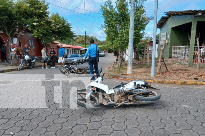 Foto:Alta velocidad e imprudencia siguen causando tragedias: dos lesionados en un choque de motocicletas en Rivas. /TN8 Foto:Alta velocidad e imprudencia siguen causando tragedias: dos lesionados en un choque de motocicletas en Rivas. /TN8