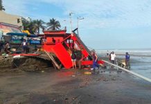 Tres muertos y múltiples daños en playas de Ecuador por fuerte oleaje Foto: fuerte oleaje que azotó la costa de Ecuador/Cortesía