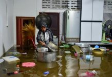Catastróficas lluvias en Tailandia dejan 9 muertos y más de 13.000 evacuados Foto: Miles de desplazados por inundaciones en Tailandia /Cortesía