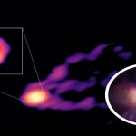 Chorro de agujero negro causa una radiación en forma de ‘V’ Foto: Chorro de agujero negro causa una radiación en forma de 'V'