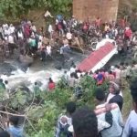 Tragedia en Etiopía: 71 muertos al caer un camión con pasajeros a un río Foto: Mueren 71 personas en accidente de carretera en Etiopía /Cortesía