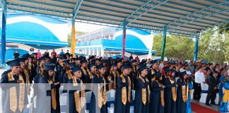 Foto: 103 estudiantes de quinto año del Colegio Luxemburgo/TN8